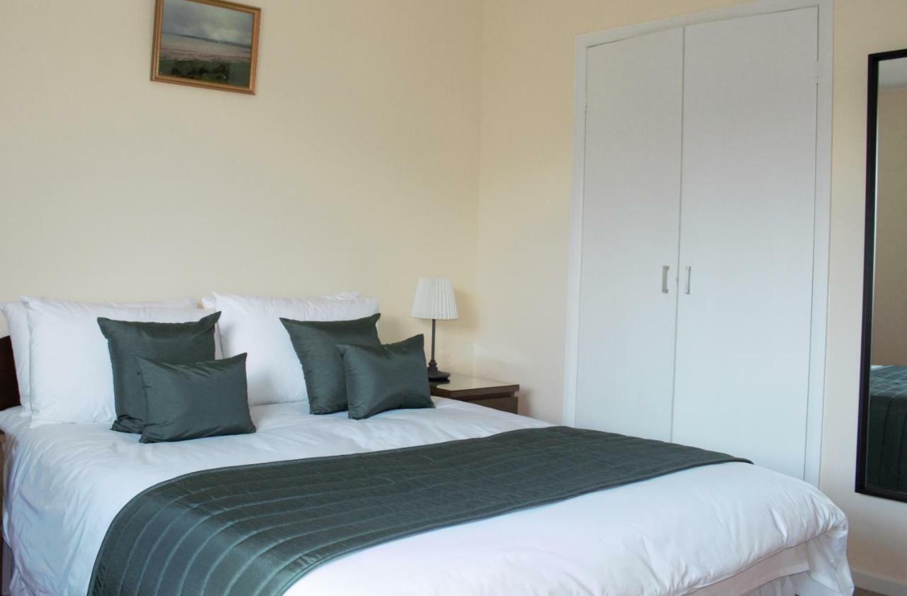 The Glebe, Am Fasgadh Holiday home Bowmore
